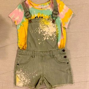 Girl’s overall shorts & tshirt Bundle/set. EUC size L(14-16)